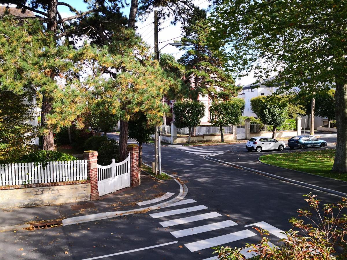 Studio Cabourg Residence Les Gemeaux Exteriör bild